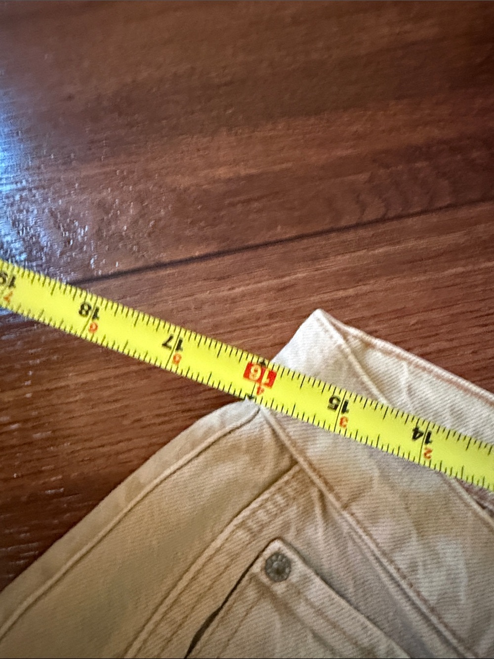 We The Free good luck mid rise barrel khaki color - Picture 4 of 5